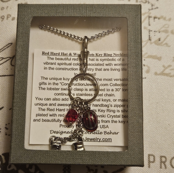 Red hard hat Women in Construction necklace NWB - Picture 4 of 4